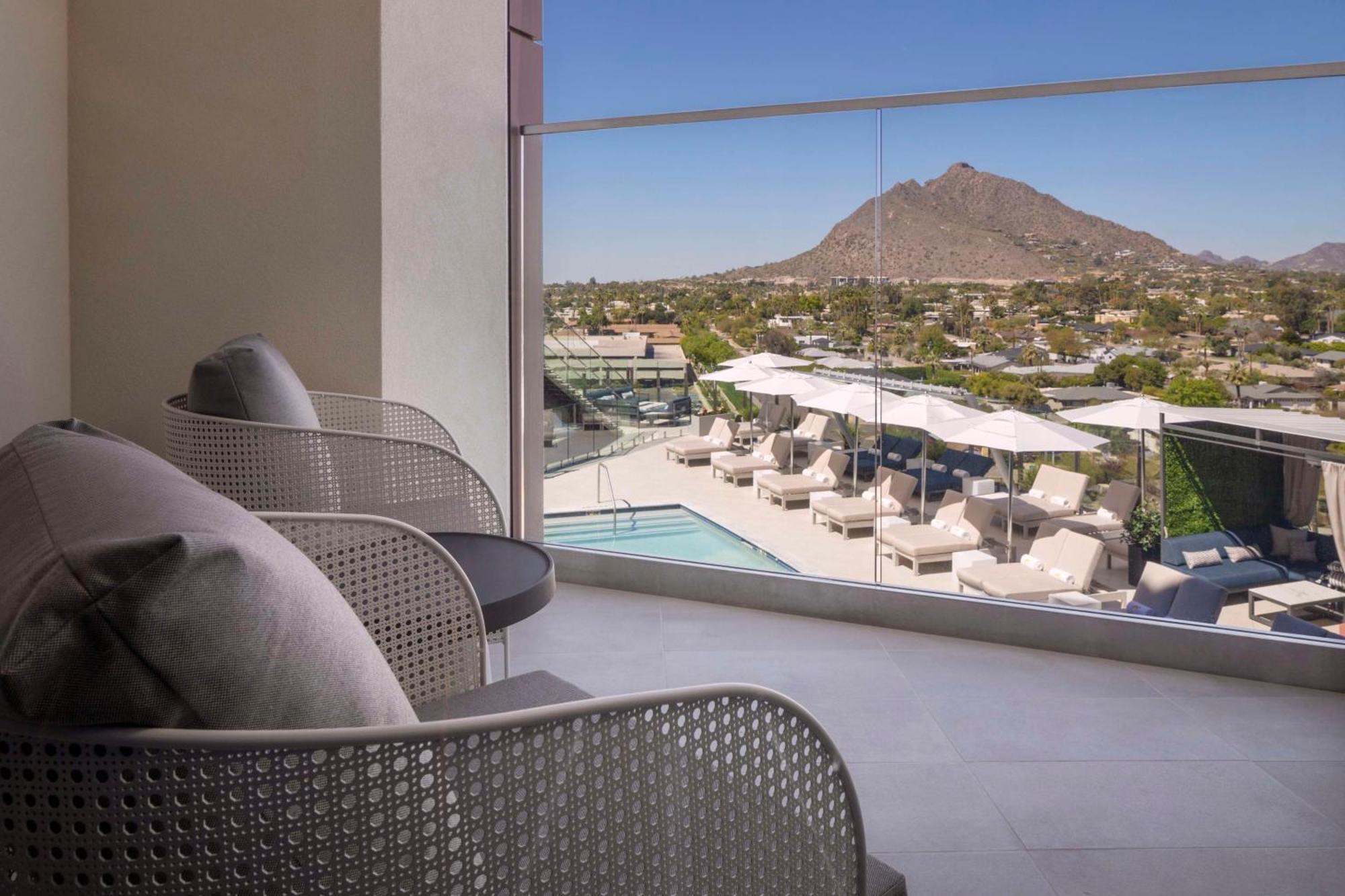 Caesars Republic Scottsdale, A Hilton Hotel Exterior photo