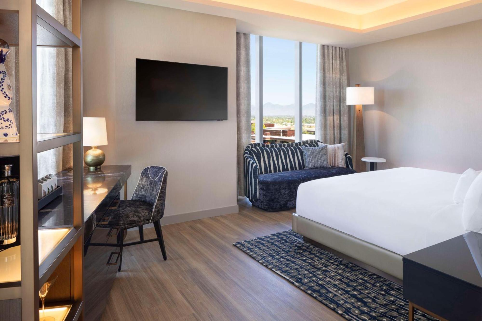 Caesars Republic Scottsdale, A Hilton Hotel Exterior photo