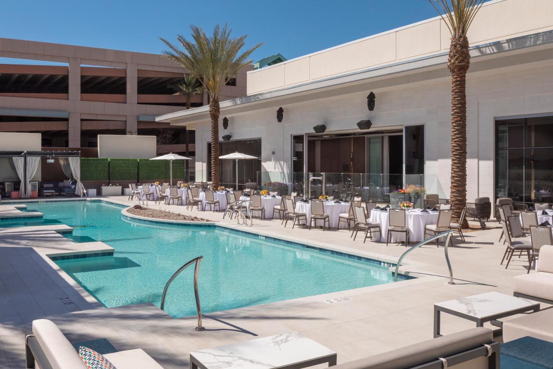 Caesars Republic Scottsdale, A Hilton Hotel Exterior photo