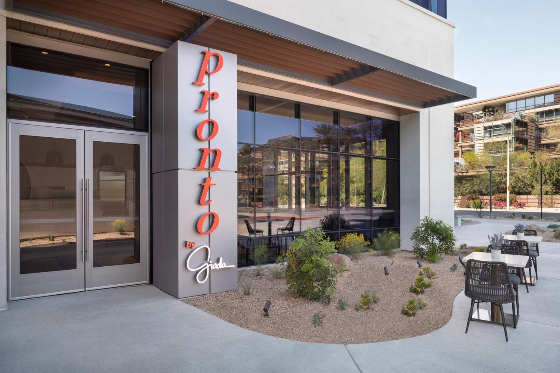 Caesars Republic Scottsdale, A Hilton Hotel Exterior photo